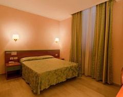 Khách sạn Hotel Center 1 (Rome, Ý)