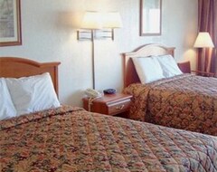 Magnuson Hotels Traveler's Inn & Suites Oklahoma City Airport (Oklahoma City, USA)