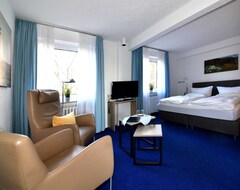 Second Double Room Landside - Hotel Quisisana (Heligoland, Almanya)
