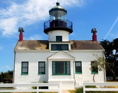 Khách sạn Lighthouse Lodge & Cottages (Pacific Grove, Hoa Kỳ)