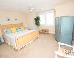 Koko talo/asunto Live Oaks Cottage | Between The Highways | Old Nags Head Place | Nags Head | Sleeps 12 (Nags Head, Amerikan Yhdysvallat)