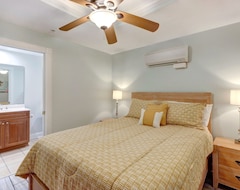 232b Colony Suites: 1 Br, 1 Ba Hotel In Tybee Island, Sleeps 4 (Tybee Island, USA)
