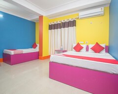 Khách sạn OYO 29596 Relax Lodge (Siliguri, Ấn Độ)