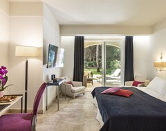 Hotel Is Arenas Resort (Narbolia, Italija)