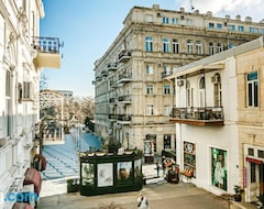 Entire House / Apartment Apartment On Metro Sahil (Baku, Azerbaijan)