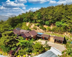 Tüm Ev/Apart Daire Cheorwon Hwagang Yellow Earth Pension (Cheorwon, Güney Kore)