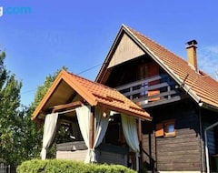 Nhà trọ Guesthouse Tetina Kuca (Saborsko, Croatia)