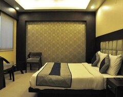Hotel Blue Pearl (Delhi, India)