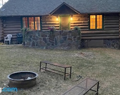 Koko talo/asunto Historic Log Cabin #14 At Bearded Buffalo Resort (Hill City, Amerikan Yhdysvallat)