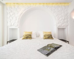 Khách sạn Cyano Suites (Naxos - Chora, Hy Lạp)