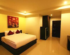 Hotel Nicha Residence (Cape Panwa, Thailand)