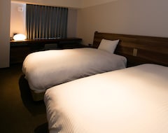 Khách sạn Brenza Hotel (Kobe, Nhật Bản)