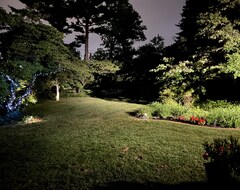 Toàn bộ căn nhà/căn hộ Enchanting Garden Home, Cozy Yet Spacious (Oreland, Hoa Kỳ)