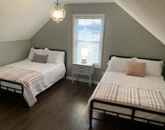 Hele huset/lejligheden Convenient And Local Vrbo Escape With 4 Bedrooms - 2 Baths Awaits Your Getaway (Scottsville, USA)