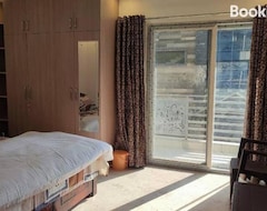 Casa/apartamento entero Dehradun Delight Suite Brown (Dehradun, India)