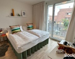Tüm Ev/Apart Daire Stilvolles Und Modernes Appartement Mit Sonnigem Balkon In Flughafen- Und Messenahe (Leinfelden, Almanya)