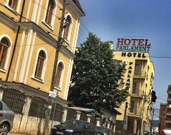 Hotel Parlament (Priština, Kosovo)