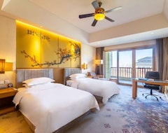 Qinhuangdao Arcadia Seaside Holiday Hotel (Qinhuangdao, Kina)