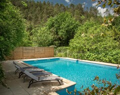 Toàn bộ căn nhà/căn hộ Recently Renovated Holiday Home With Private Swimming Pool (Saint-Cybranet, Pháp)