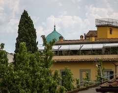 Otel Pergola Duomo View (Floransa, İtalya)