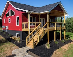 Toàn bộ căn nhà/căn hộ Red Pine Cottage At Walker Creek Retreat (Pearisburg, Hoa Kỳ)