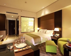 Hotel Holiday Inn Nantong Oasis International (Nantong, Kina)