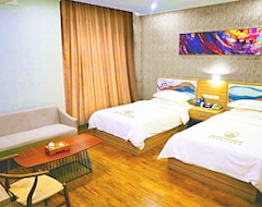 Erus Suites Hotel Boracay (Yapak, Filipinas)