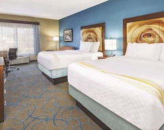 Otel La Quinta Inn & Suites by Wyndham Niagara Falls (Niyagara Şelalesi, ABD)