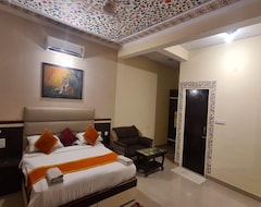 Otel Ananta Palace (Sawai Madhopur, Hindistan)