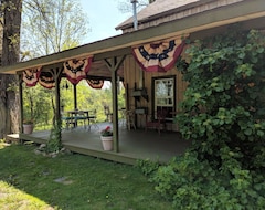 Toàn bộ căn nhà/căn hộ Private, Charming Cottage (Dryden, Hoa Kỳ)