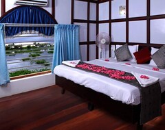 Khách sạn Spice Routes (Alappuzha, Ấn Độ)
