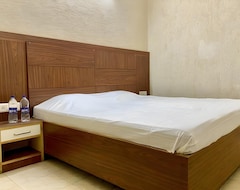 Khách sạn Spot On 41118 Hotel Vijay Agra (Agra, Ấn Độ)
