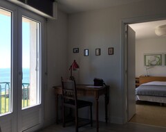 Hele huset/lejligheden 2/4 Pers Apartment Facing The Sea Port-louis Intramuros - South Brittany (Port-Louis, Frankrig)