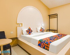 Khách sạn Oyo 92817 Kautilyaa Resort (Pernem, Ấn Độ)