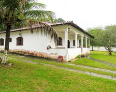 Toàn bộ căn nhà/căn hộ Casa De Campo Com Wi-fi E Piscina Em Magé/rj (Magé, Brazil)
