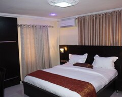 Khách sạn Foramot Suite (Ikeja, Nigeria)