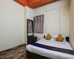 Khách sạn Hotel Sunrise (Himatnagar, Ấn Độ)