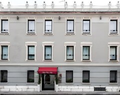 Khách sạn Hotel Casa Poli (Mantua, Ý)