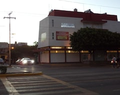 Hotelli Australia Suites Ejecutivas (Leon, Meksiko)
