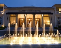 Hotelli Mabely Grand Hotel (Kambi, Kreikka)