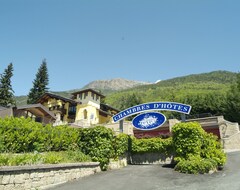 Hotelli Nuits De Reve (Roisan, Italia)