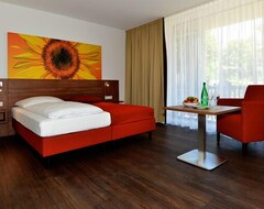 Hotel Myhome München (Olching, Germany)