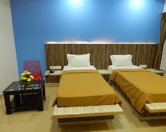 Khách sạn Hotel Aadhi (Nagapattinam, Ấn Độ)