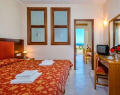 Khách sạn Hotel Selini Suites (Kolymbari, Hy Lạp)