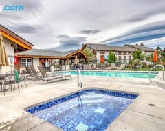Hotel Icicle Village Resort 401 Aspen Abode (Leavenworth, Sjedinjene Američke Države)