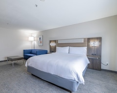 Khách sạn Holiday Inn Exp Suites College Station (College Station, Hoa Kỳ)