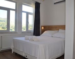 Parli Hotel (Gökçeada, Turska)