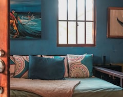 Casa/apartamento entero Gorgeous Lofted 1 Bedroom Home-hot Water/parking (Chinandega, Nicaragua)