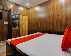 Khách sạn Oyo Flagship 81453 Hotel Parvesh (Pataudi, Ấn Độ)