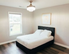 Toàn bộ căn nhà/căn hộ I-65 New | Family Friendly | Clean Modern Home (Elizabethtown, Hoa Kỳ)